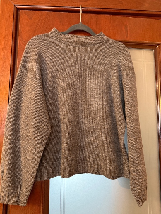 Zara Sweaters - Zara Heather Gray Crewneck Ribbed Sweater
